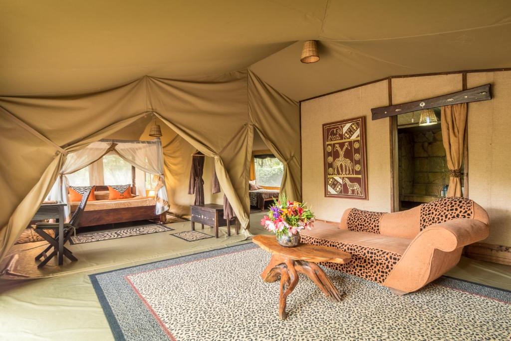 Rhino Watch Lodge image 5